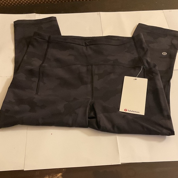 New with tags Lululemon Swift Speed HR Crop 21" leggings size 8 - Picture 7 of 16
